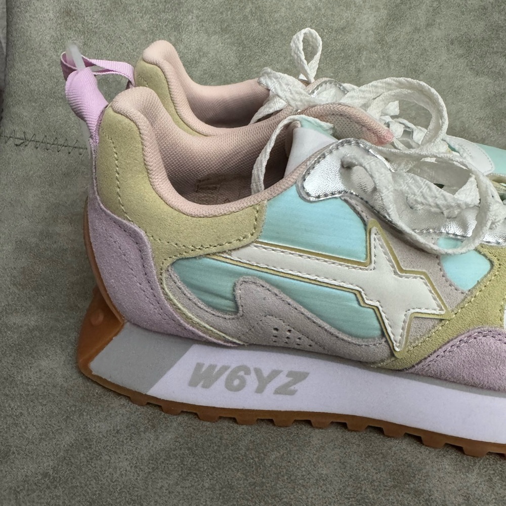 NWT W6YZ Just Say Wizz Loop Sneaker Pastel Lilac Paglia White Sz 9 - Picture 8 of 14
